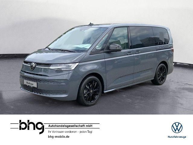 Second-hand VW Multivan Life 150 CP (110 kW) 2025 Gri Monovolum