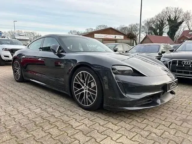 Gebraucht Porsche Taycan Sport 459 kW (625 PS) 2020 Vulkangrau Limousine