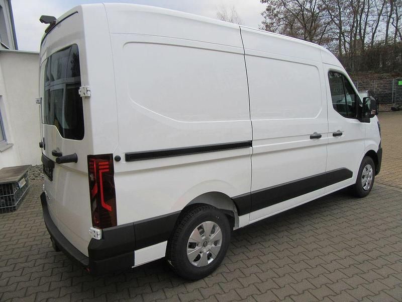 Neu Renault Master 131 PS (96 kW) 2025 Weiß Van / Kleinbus