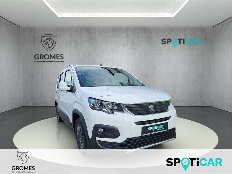Weiß Gebraucht 2020 Peugeot Rifter Allure Van / Kleinbus | 22.990 € (Fairer Preis) - Bild 1/4