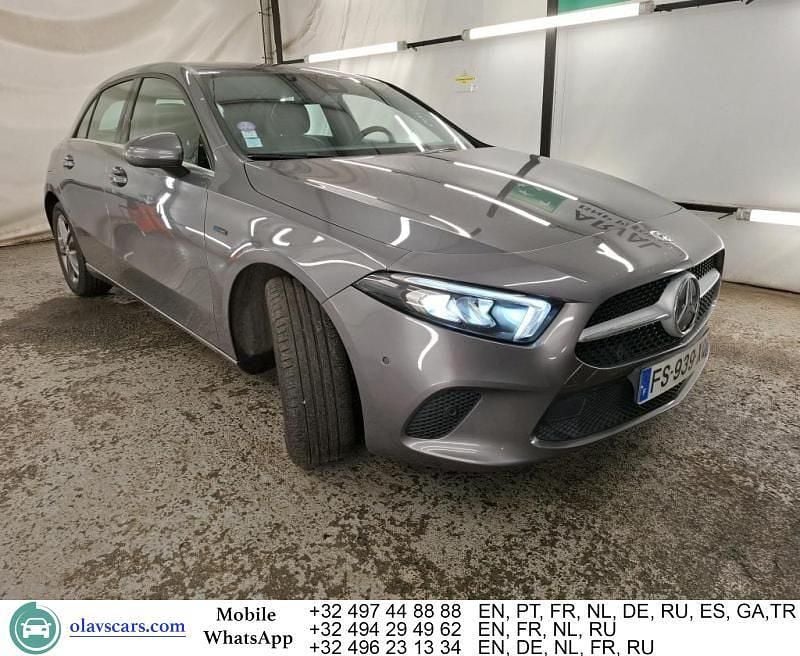 Gebraucht Mercedes A250 218 PS (160 kW) 2020 Grau Limousine