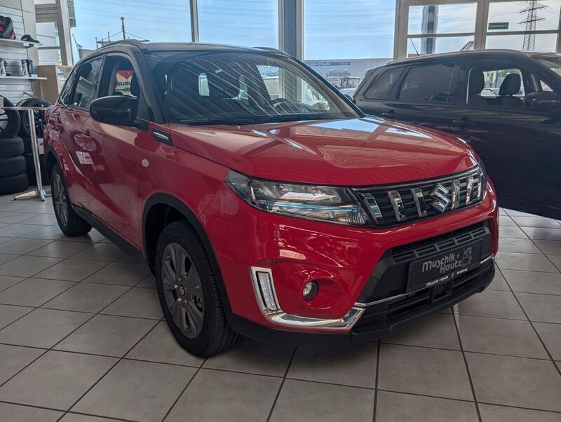 Gebraucht Suzuki Vitara Comfort 129 PS (94 kW) 2024 Rot SUV