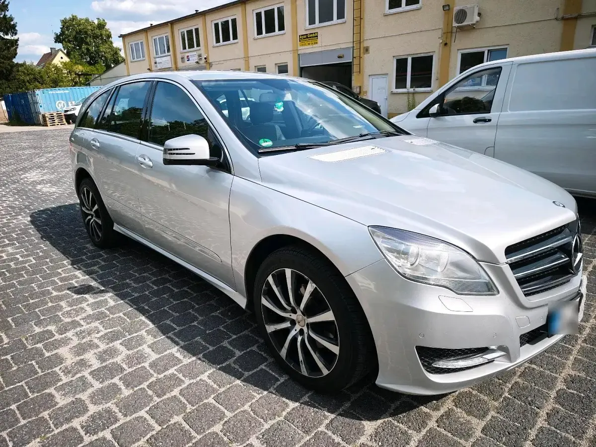 Gebraucht Mercedes R350 265 PS (194 kW) 2010 Silber Kombi