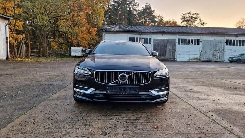 Gebraucht Volvo V90 Inscription 235 PS (172 kW) 2016 Schwarz Kombi