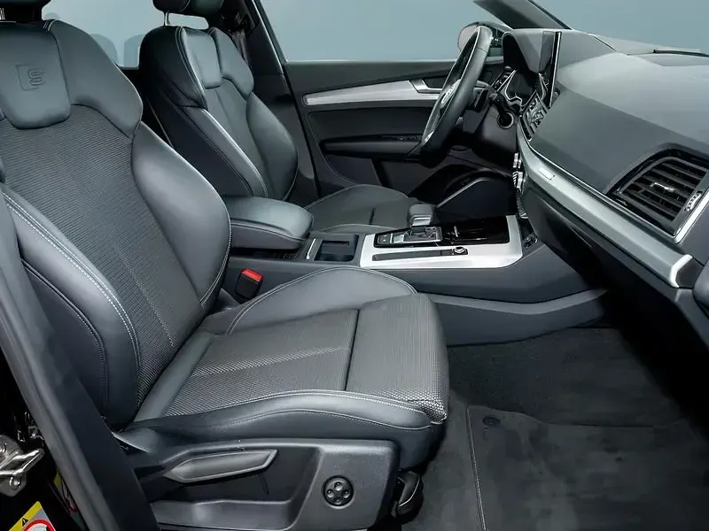 Gebraucht Audi Q5 Sportback 204 PS (150 kW) 2025 Schwarz SUV