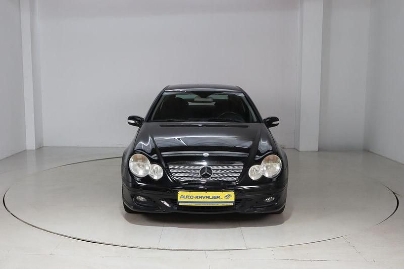 Gebraucht Mercedes C230 204 PS (150 kW) 2007 Schwarz Coupé