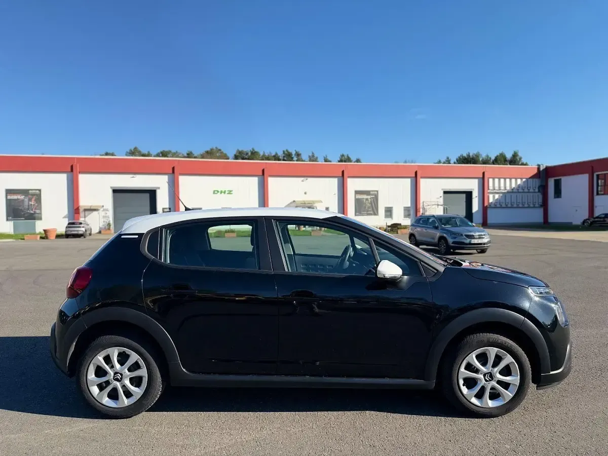 Gebraucht Citroën C3 Feel 82 PS (60 kW) 2021 Schwarz Kleinwagen