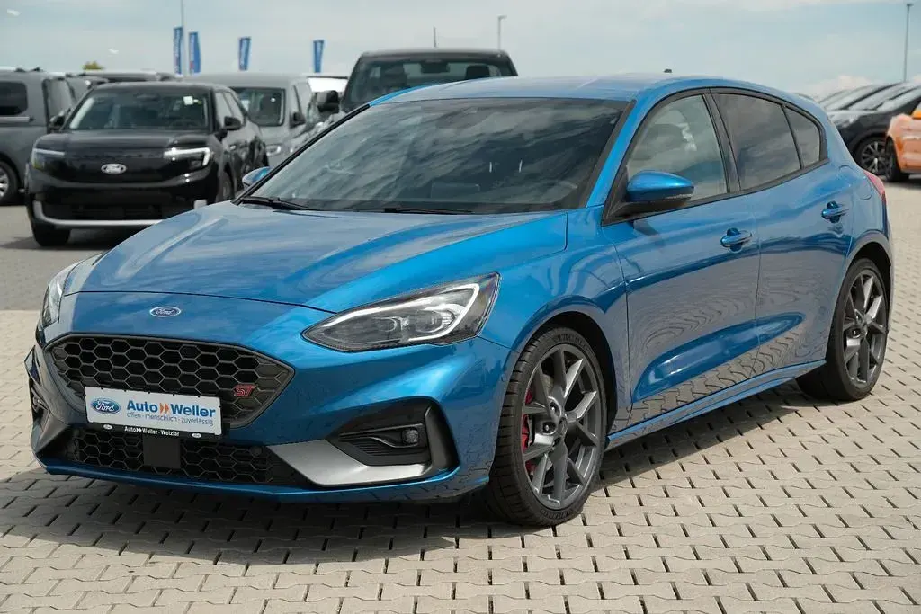 Gebraucht Ford Focus ST 280 PS (205 kW) 2022 Blau Limousine