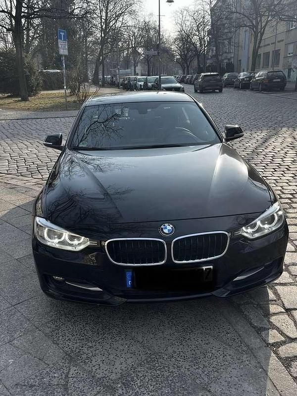 Gebraucht BMW 320 Efficient Dynamics 163 PS (119 kW) 2013 Limousine