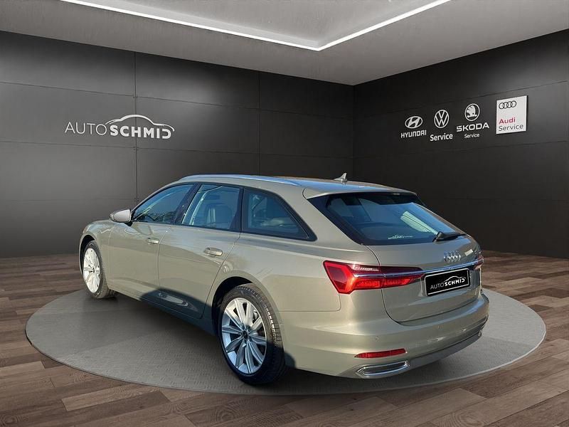 Gebraucht Audi A6 Basis 204 PS (150 kW) 2022 Chronosgrau metallic Kombi
