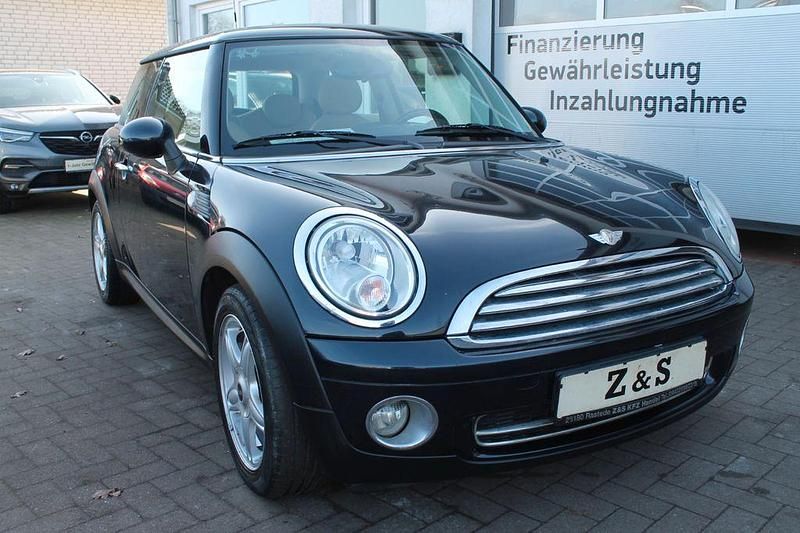 Gebraucht Mini Cooper Chili 120 PS (88 kW) 2007 Schwarz Kleinwagen