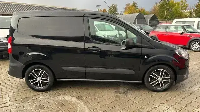 Używany Ford Transit Basis 190 KM (139 kW) 2021 Czarny Minivan
