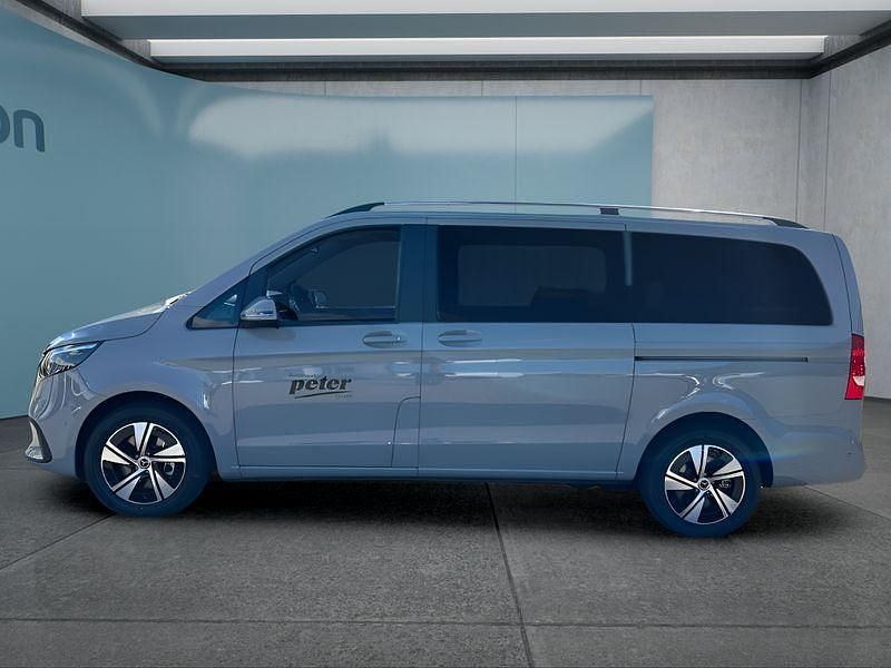 Gebraucht Mercedes V250 190 PS (139 kW) 2025 Grau Van / Kleinbus