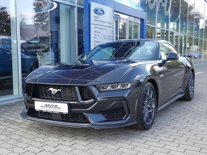 Gebraucht Ford Mustang GT Fastback 446 PS (328 kW) 2025 Dark matter/starlight gray Coupé