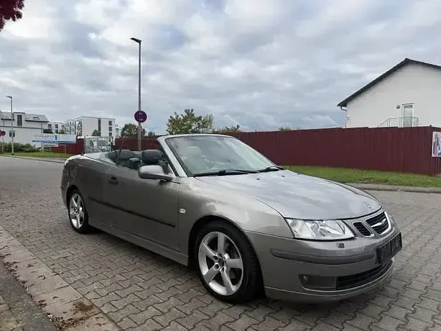 Gebraucht Saab 9-3 Vector 175 PS (128 kW) 2004 Silber Cabrio
