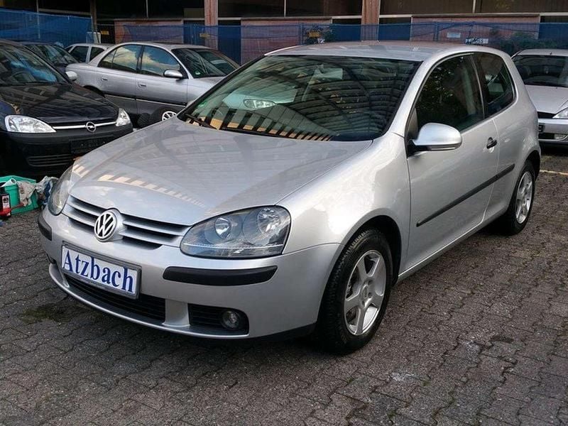 Second-hand VW Golf VI 80 CP (58 kW) 2008 Argintiu Hatchback