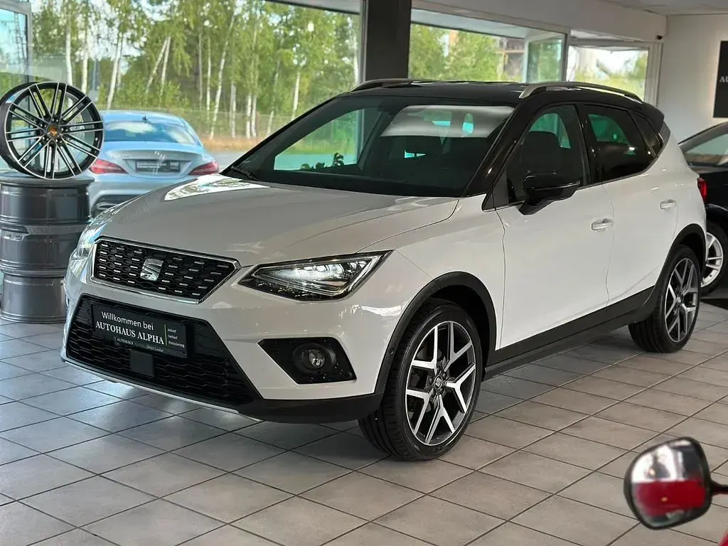 Gebraucht Seat Arona XCELLENCE 116 PS (85 kW) 2020 Weiß SUV