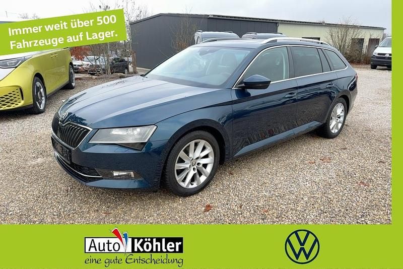 Blau Gebraucht 2017 Skoda Superb Style Kombi | 13.500 € (Superpreis) - Bild 1/3