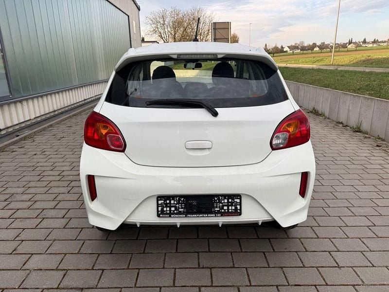Gebraucht Mitsubishi Space Star Select 71 PS (52 kW) 2022 Weiß Kleinwagen