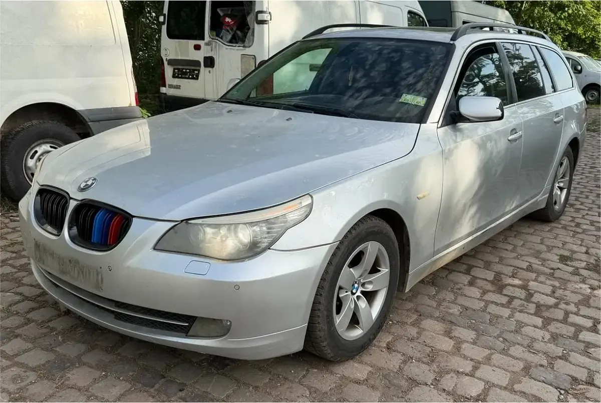 Gebraucht BMW 525 197 PS (144 kW) 2008 Silber Kombi