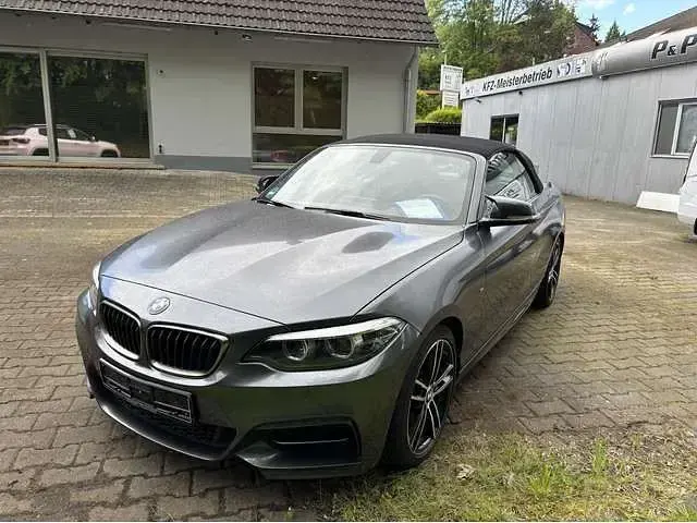 Gebraucht BMW M240i M Sport 340 PS (250 kW) 2021 Mineralgrau metallic Coupé