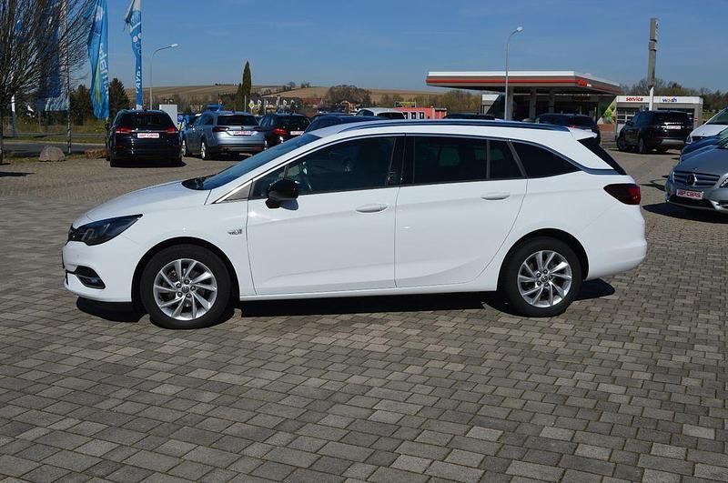 Gebraucht Opel Astra Elegance 122 PS (89 kW) 2021 Schneeweiß Kombi