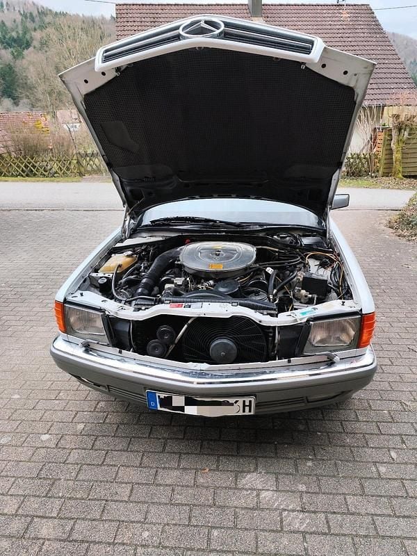Gebraucht Mercedes 500 252 PS (185 kW) 1989 Weiß Coupé
