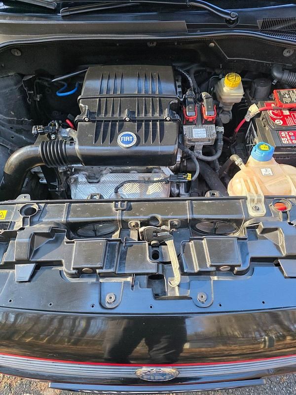 Gebraucht Fiat Grande Punto 65 PS (47 kW) 2006 Schwarz Kleinwagen