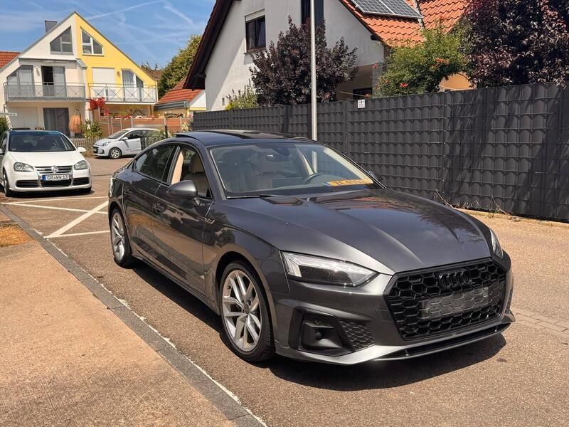 Grau Gebraucht 2020 Audi A5 S-Line Coupé | 25.990 € (Fairer Preis) - Bild 1/4