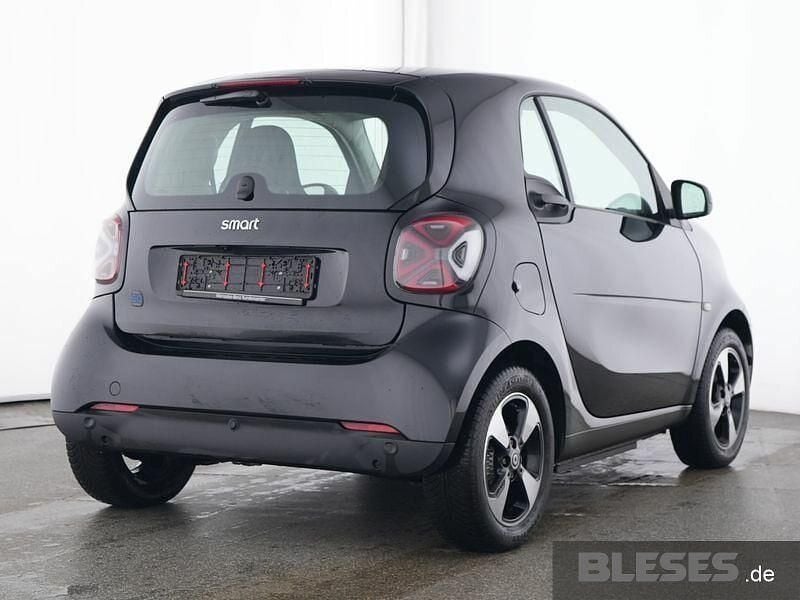 Gebraucht Smart ForTwo Electric Drive Exclusive 60 kW (82 PS) 2024 Schwarz
