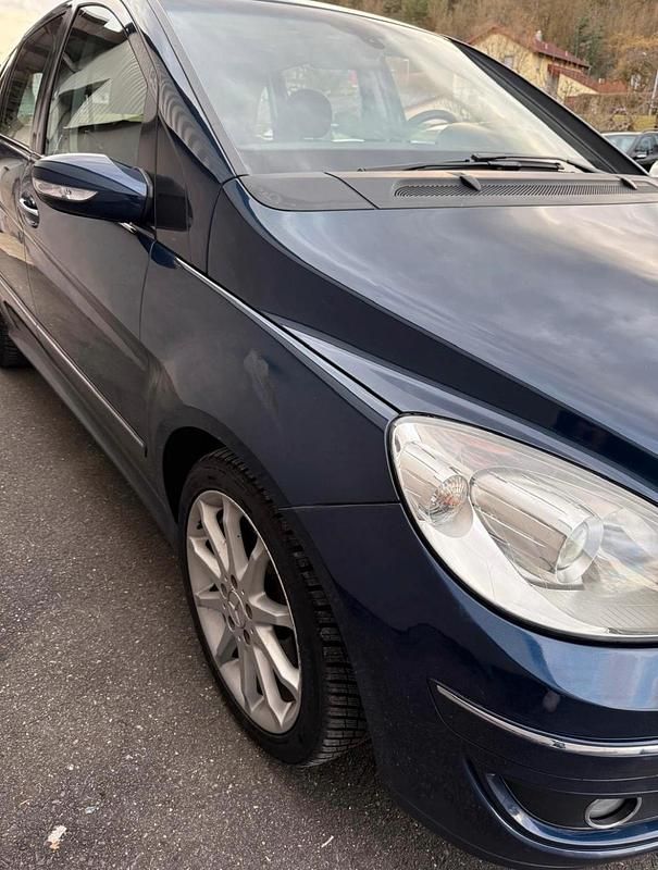 Gebraucht Mercedes B170 116 PS (85 kW) 2005 Blau Van / Kleinbus