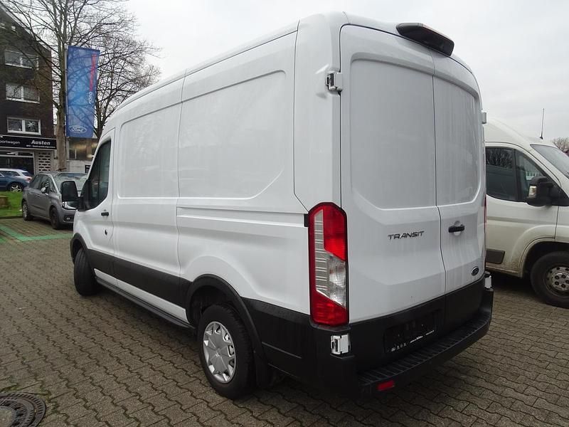 Gebraucht Ford Transit Trend 131 PS (96 kW) 2022 Weiß