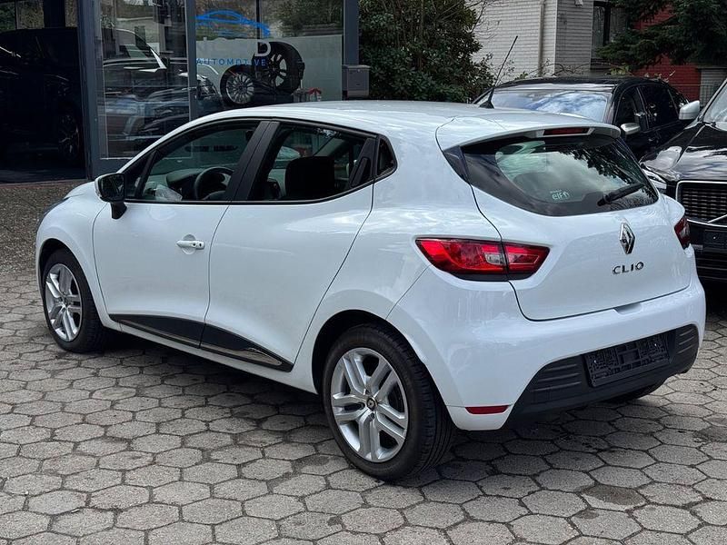 Gebraucht Renault Clio IV 90 PS (66 kW) 2019 Weiß Limousine