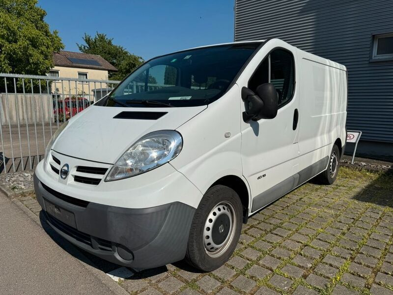 Polar white Gebraucht 2013 Nissan Primastar Van / Kleinbus | 7.499 € (Superpreis) - Bild 1/4