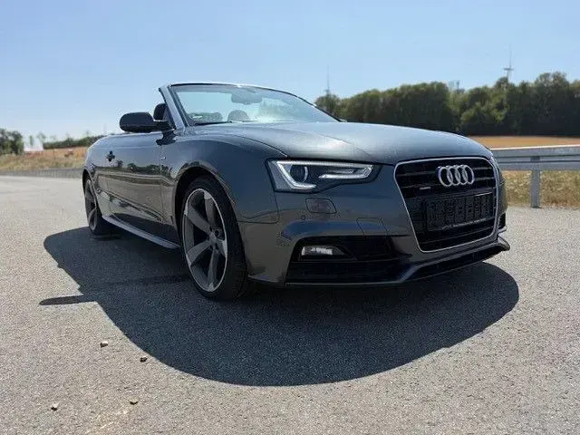Gebraucht Audi A5 Cabriolet S-Line 190 PS (139 kW) 2016 Grau Cabrio