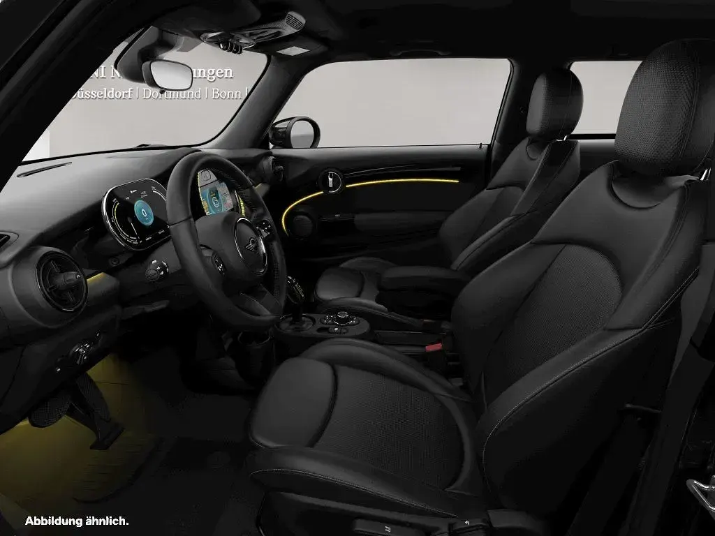 Gebraucht Mini Cooper SE 135 kW (184 PS) 2023 Schwarz Kleinwagen