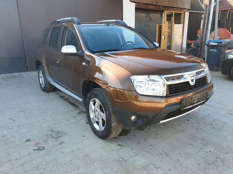 Second-hand Dacia Duster 105 CP (77 kW) 2012 SUV