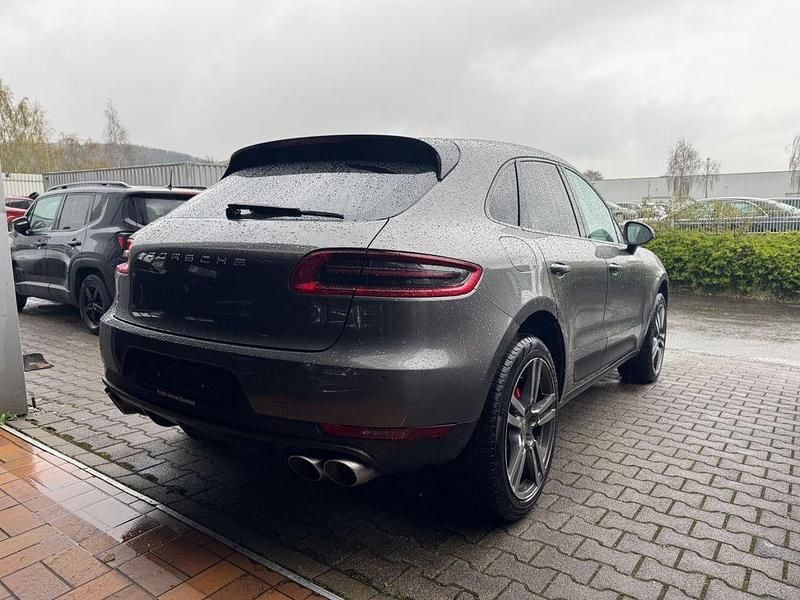 Gebraucht Porsche Macan S 258 PS (189 kW) 2015 Grau SUV