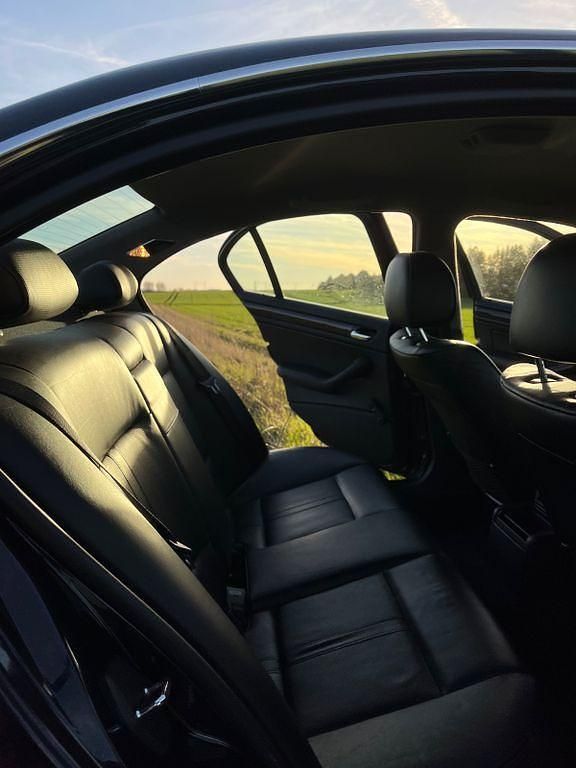 Gebraucht BMW 325 Basis 192 PS (141 kW) 2002 Blau Limousine