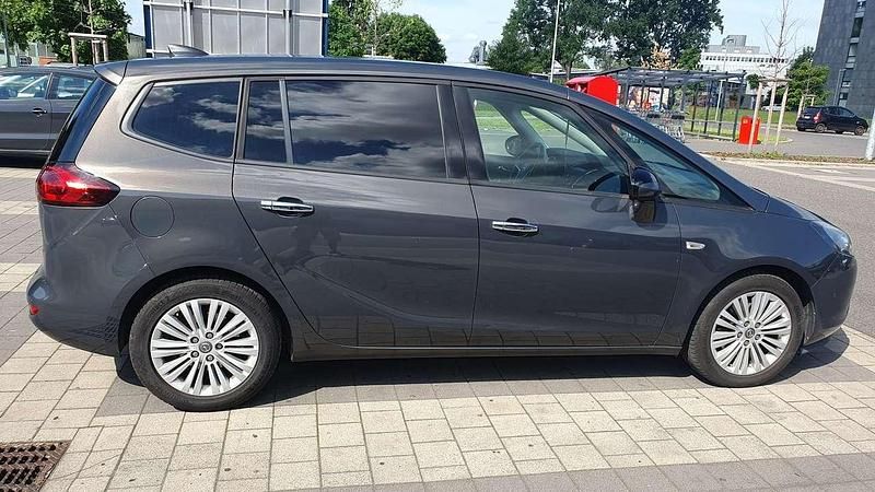 Gebraucht 2016 Opel Zafira Tourer Edition Van / Kleinbus | 9.500 € (Fairer Preis) - Bild 1/4