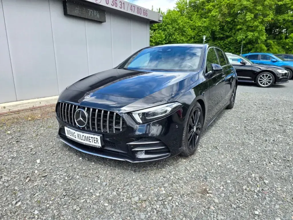 Gebraucht Mercedes A200 AMG 150 PS (110 kW) 2019 Schwarz Limousine