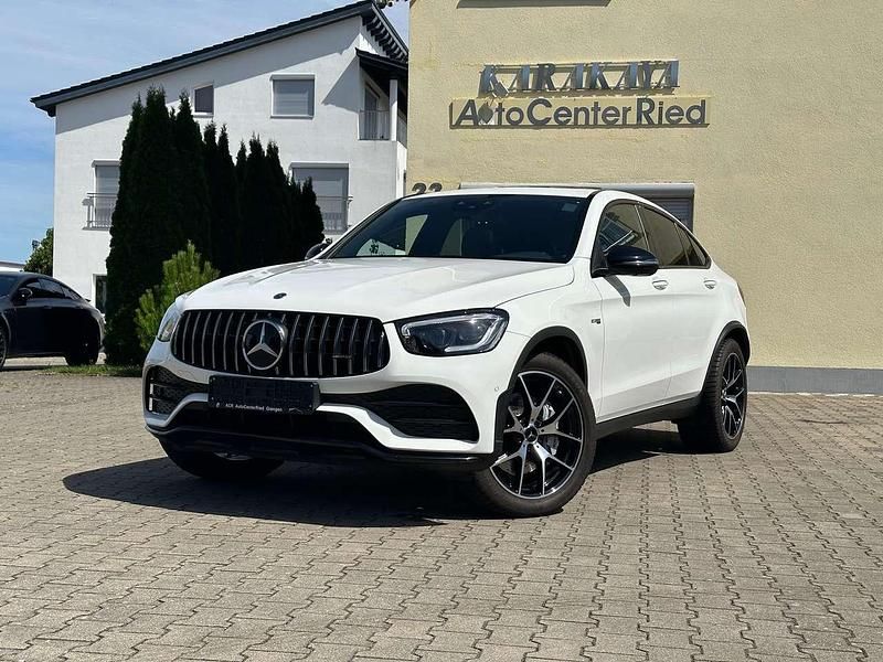 Polarweiss Gebraucht 2021 Mercedes GLC43 AMG AMG Coupé | 49.990 € (Fairer Preis) - Bild 1/4