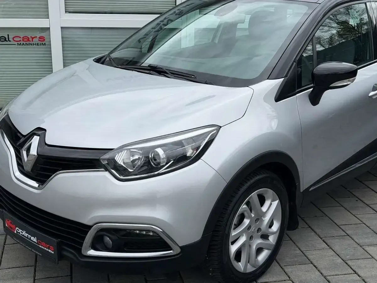 Gebraucht Renault Captur Luxe 120 PS (88 kW) 2014 Silber SUV