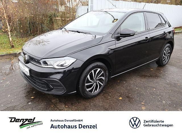 Gebraucht VW Polo Life 95 PS (69 kW) 2022 Deep black perleffekt Limousine