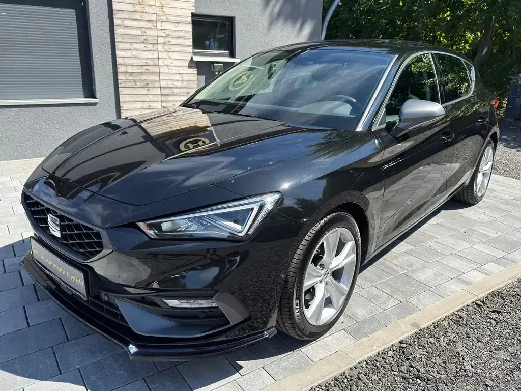 Gebraucht Seat Leon FR 150 PS (110 kW) 2021 Schwarz Limousine