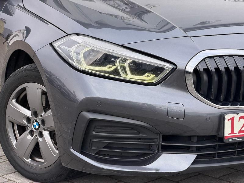 Gebraucht BMW 118 Advantage 150 PS (110 kW) 2020 Grau Kleinwagen