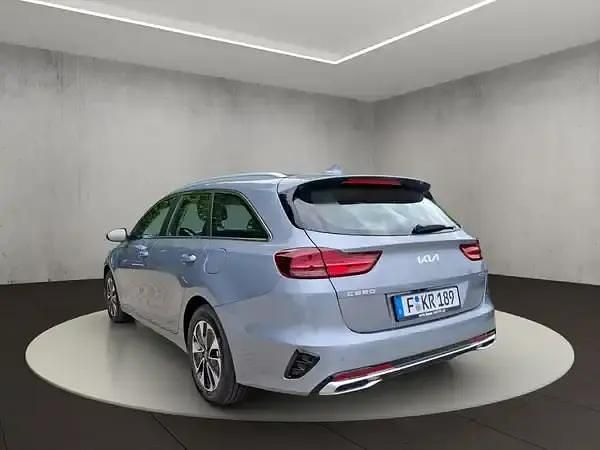 Gebraucht Kia Ceed 105 PS (77 kW) 2025 Lunarsilber met. Kleinwagen
