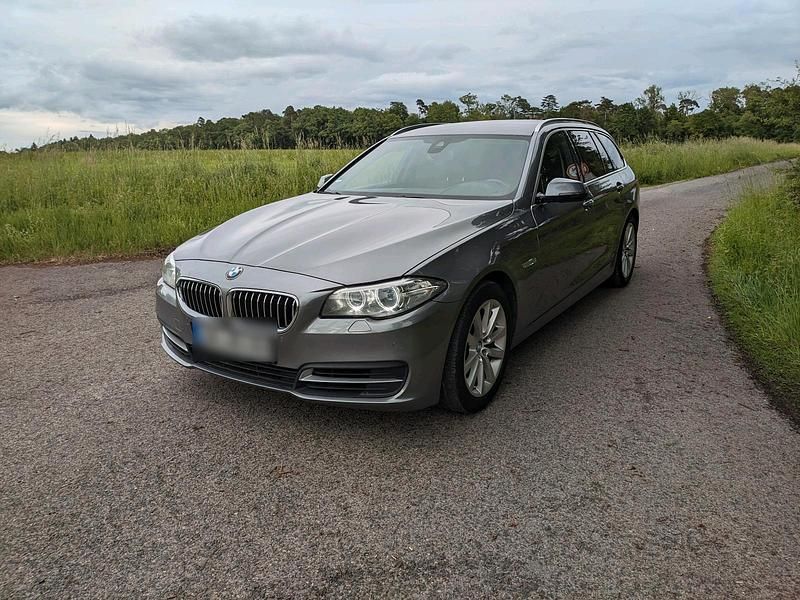 Grau Gebraucht 2014 BMW 520 Kombi | 11.000 € (Superpreis) - Bild 1/4