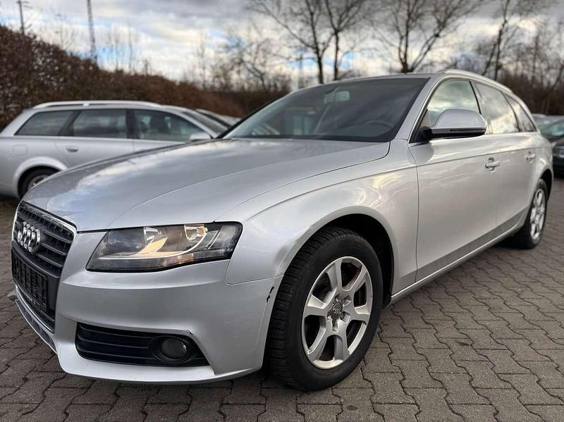 Gebraucht Audi A4 Attraction 160 PS (117 kW) 2008 Eissilber metallic Kombi
