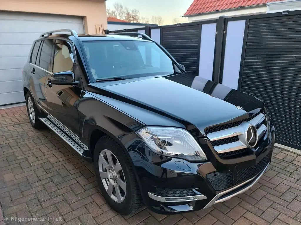 Gebraucht Mercedes GLK350 265 PS (194 kW) 2014 Schwarz SUV